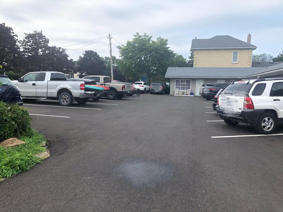 Manor Motel Southampton Zewnętrze zdjęcie